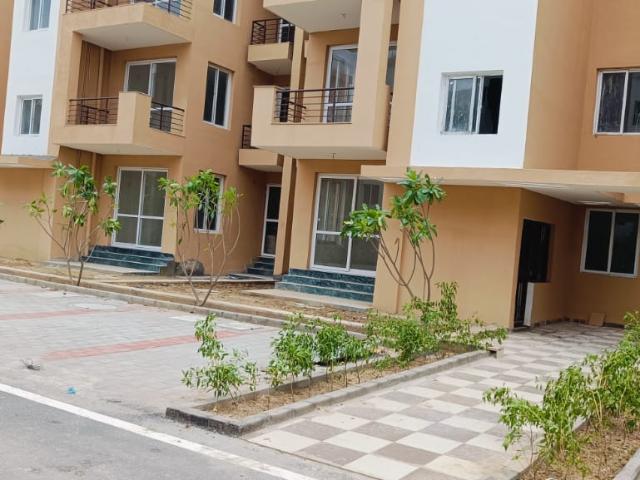 Flat for sale in Hariana
