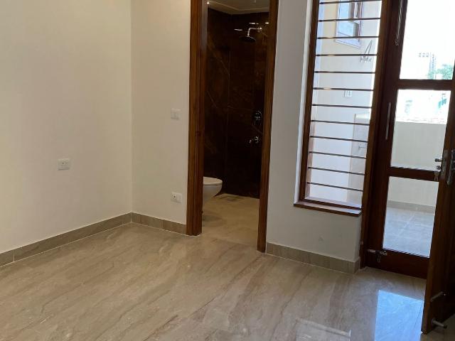 Flat for sale in Hariana