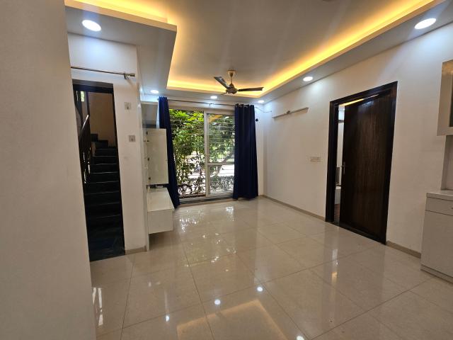 Flat for sale in Hariana