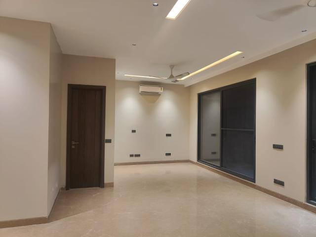 Flat for rent in Hariana