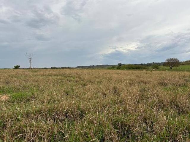 Terreno venda em Setor de Materiais de Construção, Ceilândia