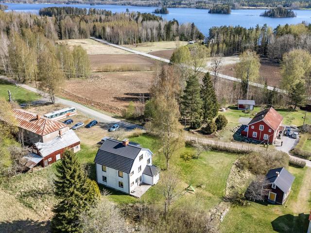 Villa till salu i Kolsva, Västmanland