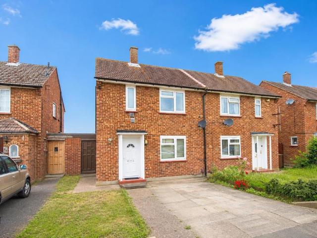 House for rent in London Borough of Hounslow, Greater London