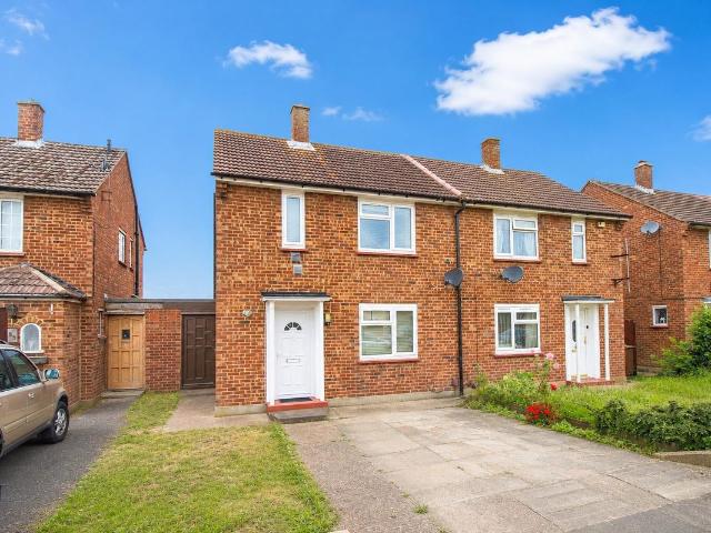 House for rent in London Borough of Hounslow, Greater London