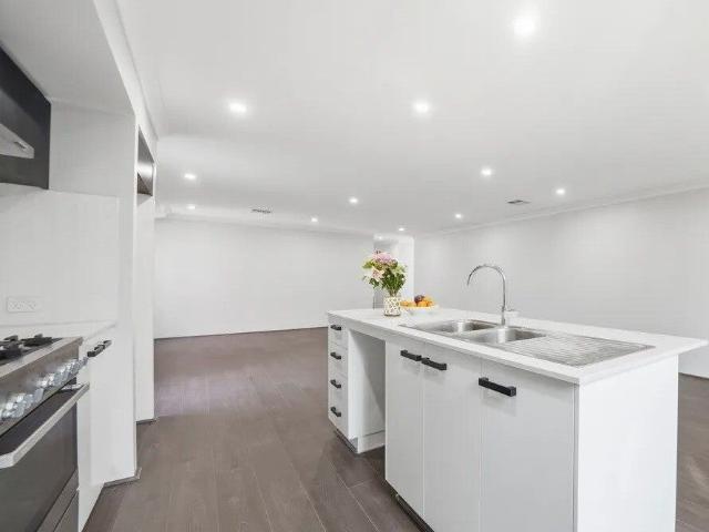 Room for rent in Brabham, Western Australia
