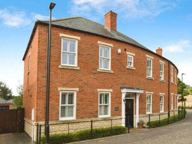 House for sale in Lincoln, Greater Lincolnshire