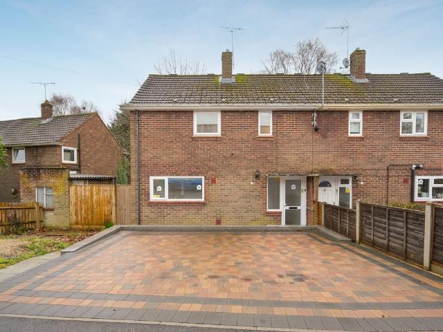 House for rent in Martin's Heron, Winkfield