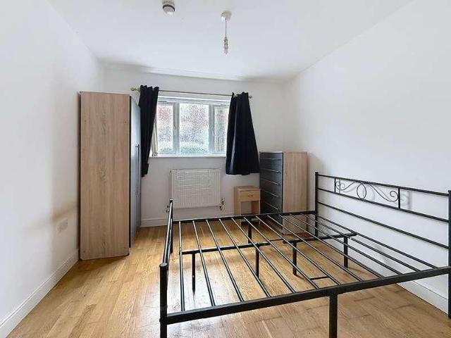 Apartment for rent in Fenton, Stoke-on-Trent