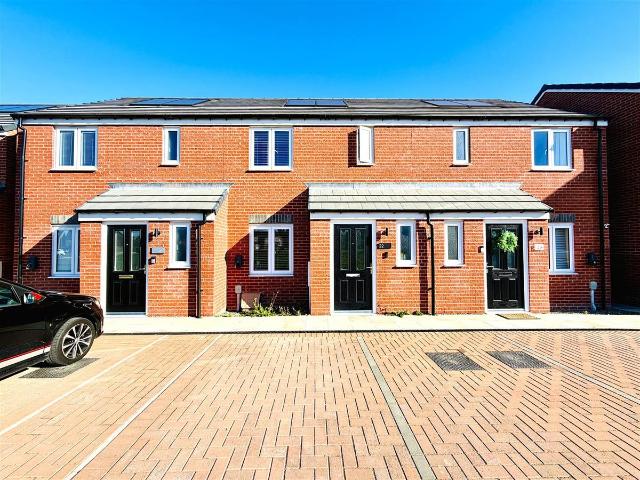 House for rent in Staynor Hall, Selby