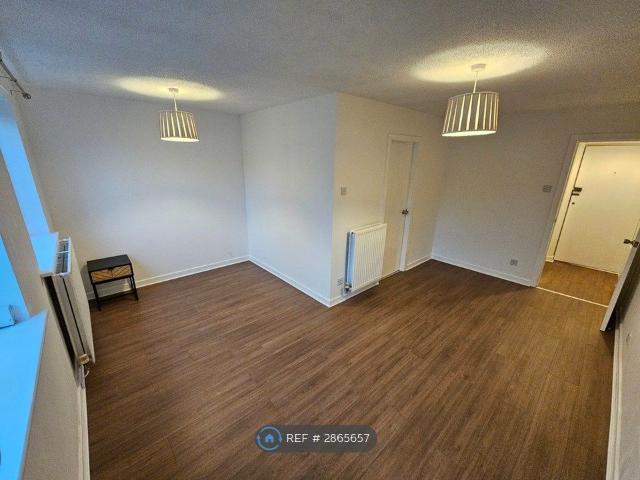 Studio for rent in Colshaw Farm, Wilmslow