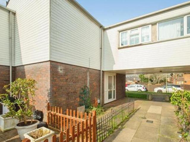 House for sale in Totland, Rushmoor