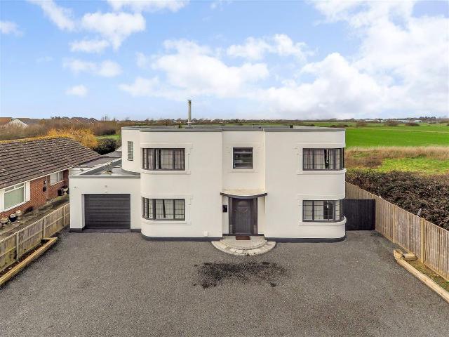 House for rent in Littlecote, West Sussex