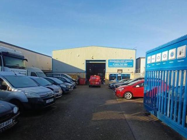 House for sale in Northampton, Northamptonshire