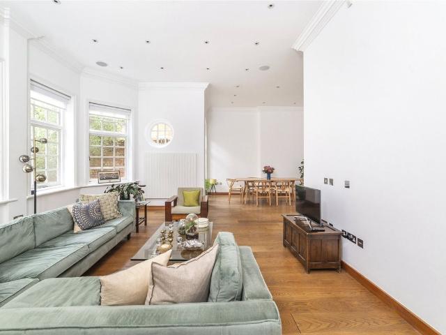 House for rent in London Borough of Camden, Greater London