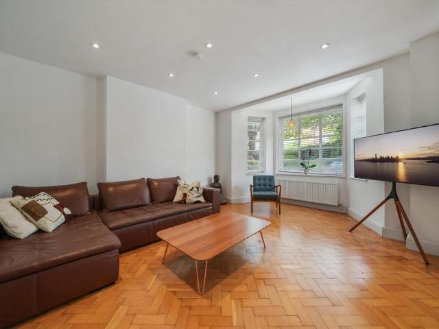House for rent in West Hampstead, Greater London