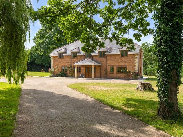 House for rent in Winkfield