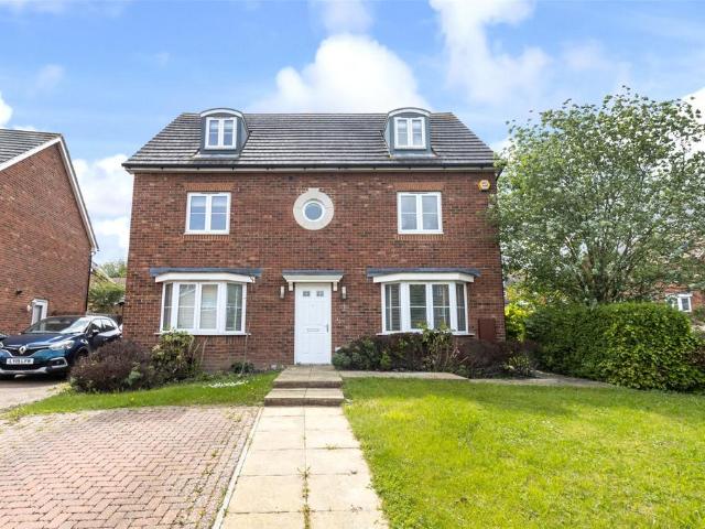 House for rent in Longfield, Dartford