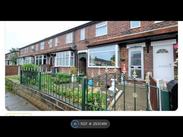 House for rent in Barton upon Irwell, Salford