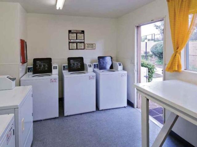 Apartment for rent in Duarte, California