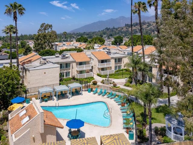 Apartment for rent in Duarte, California