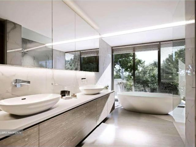 Detached House for sale