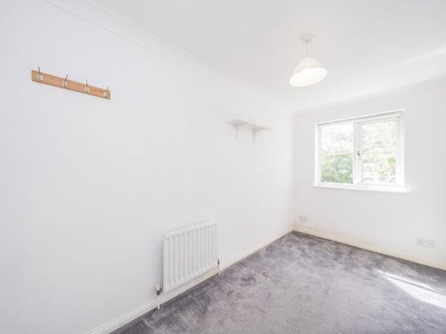 Apartment for rent in London Borough of Hounslow, Spring Grove