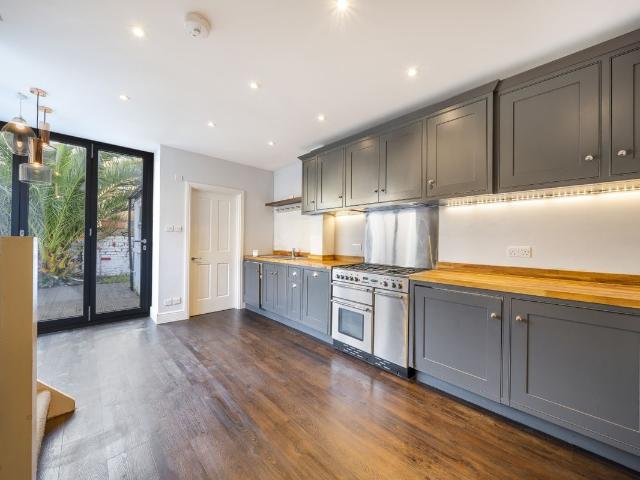 House for rent in East Greenwich, Greater London