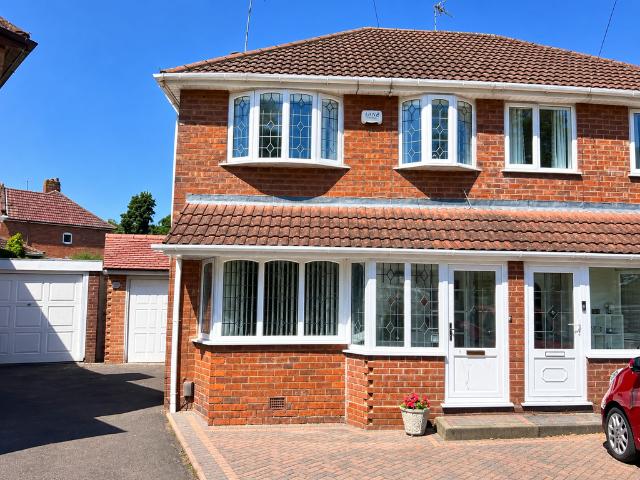 House for rent in Perry Beeches, Birmingham