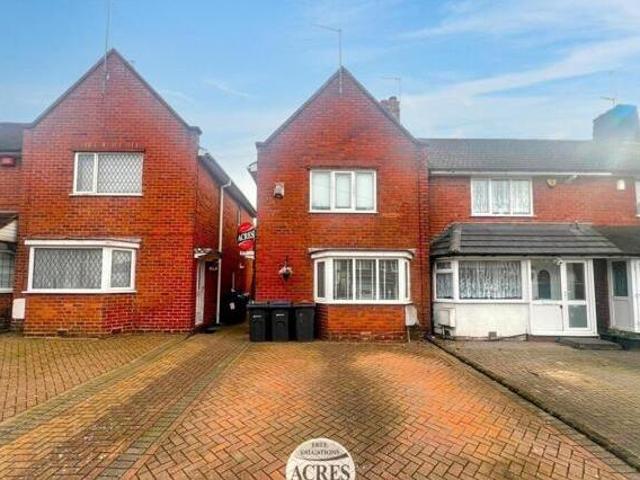 House for sale in Perry Beeches, Birmingham