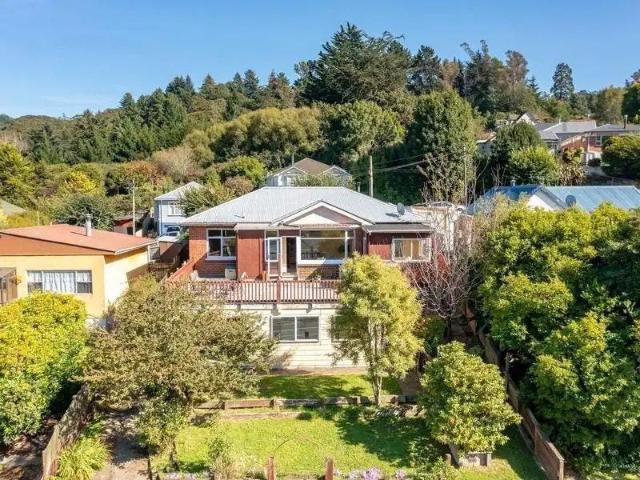 House for rent in Otakou
