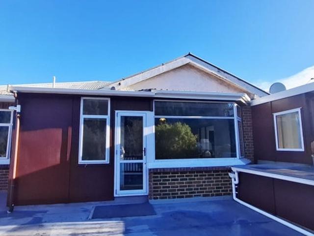 House for rent in Otakou