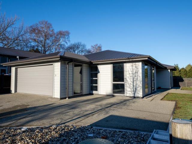 House for rent in Otakou