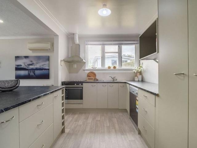 House for rent in Otakou