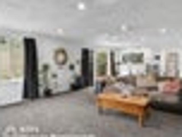 House for rent in Otakou