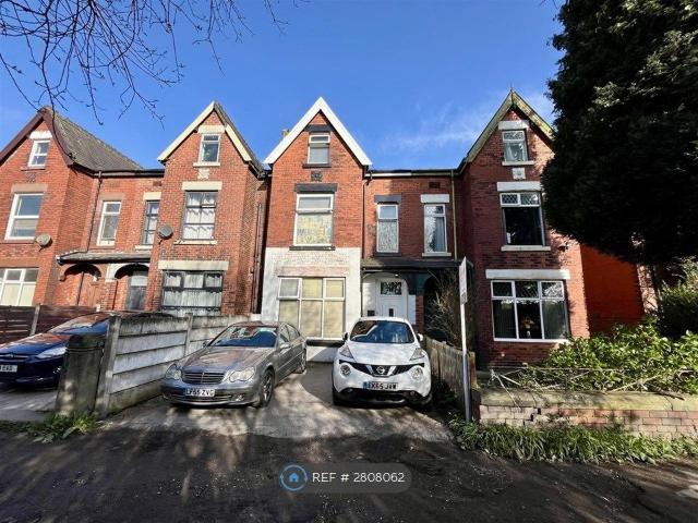 Room for rent in Burnden, Lee Bank