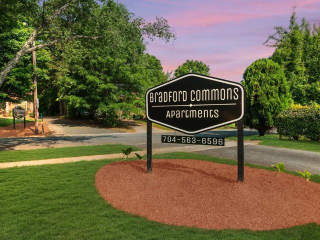 Apartment for rent in Mecklenburg, North Carolina