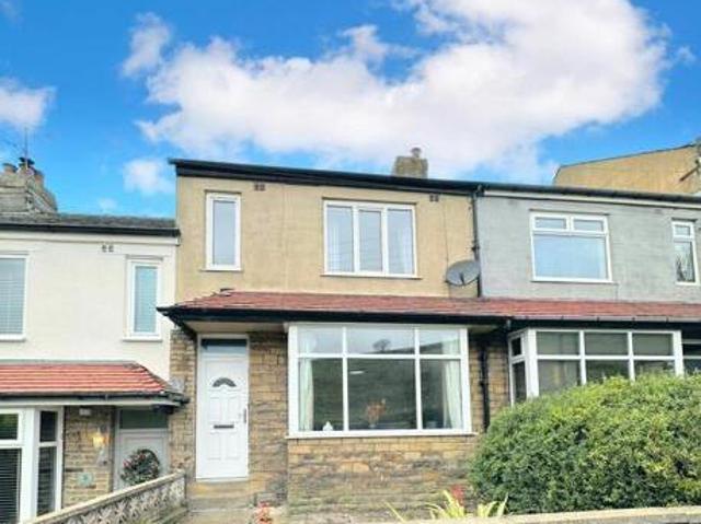 House for sale in Halifax, West Yorkshire