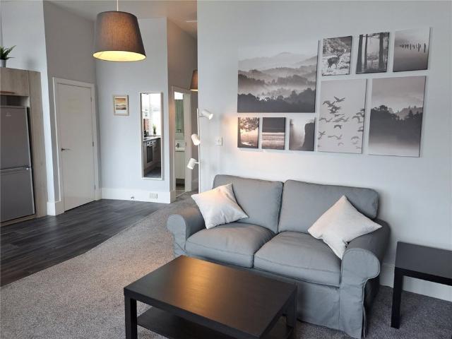 Apartment for rent in Eightlands, Dewsbury