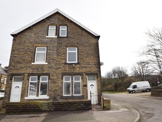 House for rent in Eastwood, Bradford