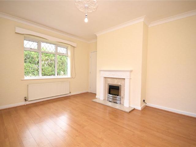House for rent in West Ardsley, Tingley