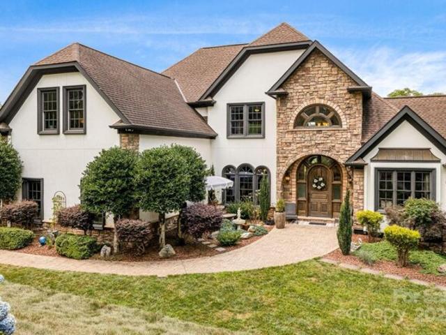 House for sale in Fletcher