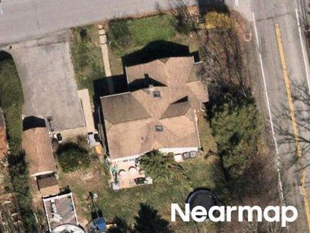 House for sale in Hawthorne, New York