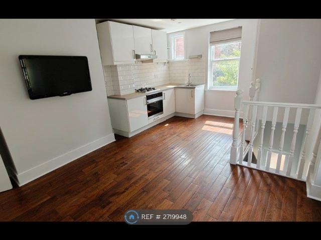 Apartment for rent in Streatham Hill, Greater London