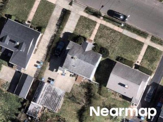 House for sale in Hamden, Connecticut