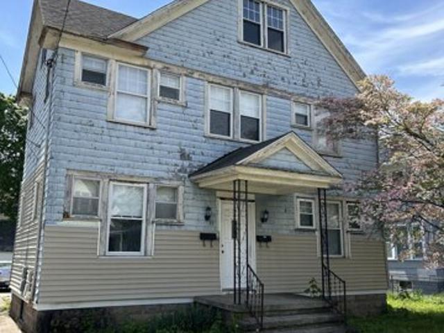 House for sale in Hamden, Connecticut