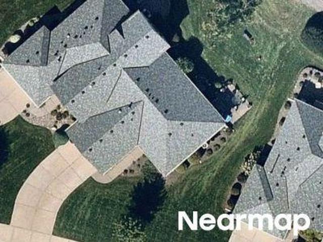 House for sale in Pine Ridge Court, Becker