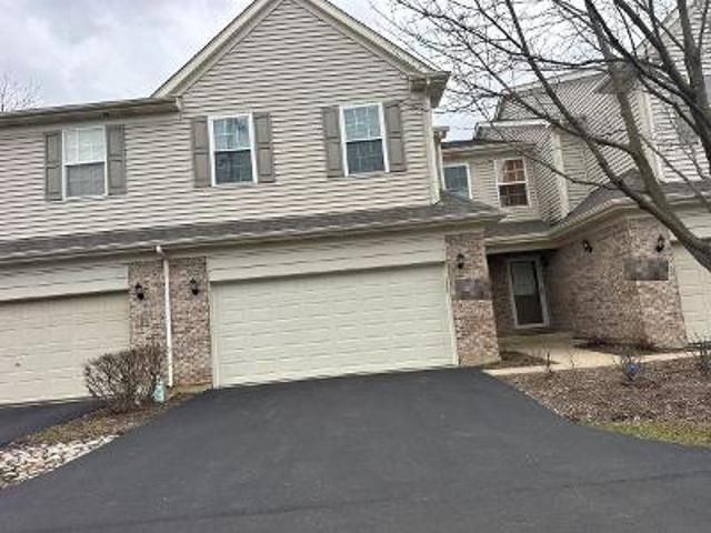 Condo for sale in Elgin, Illinois