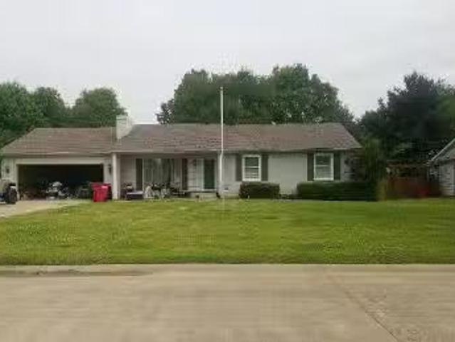 House for sale in Sikeston