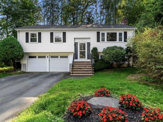 House for sale in Ballardvale, Andover