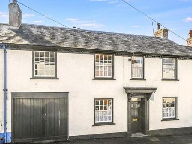House for sale in Watergate, Devon